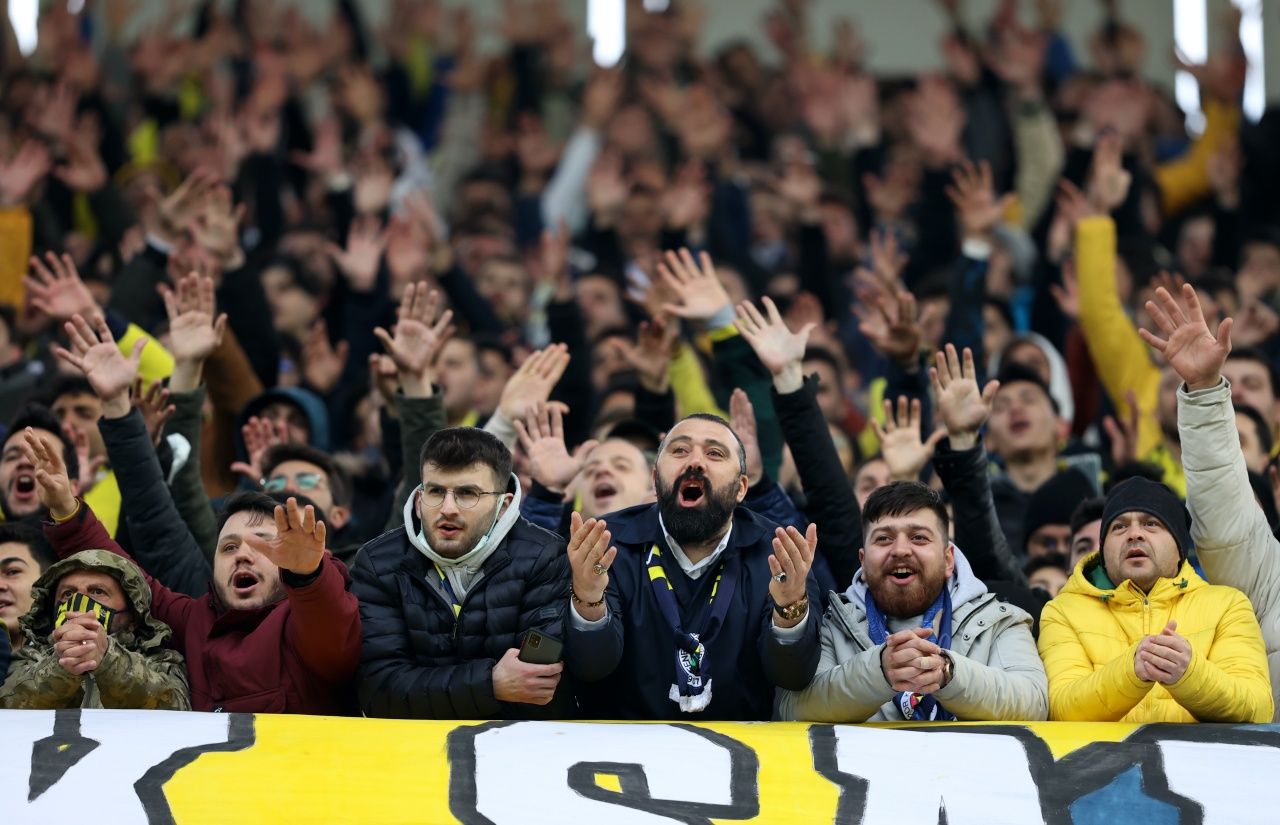 İrfan Can Kahveci, Fenerbahçe - Trabzonspor maçında takımını yaktı! Büyük sorumsuzluk! 7