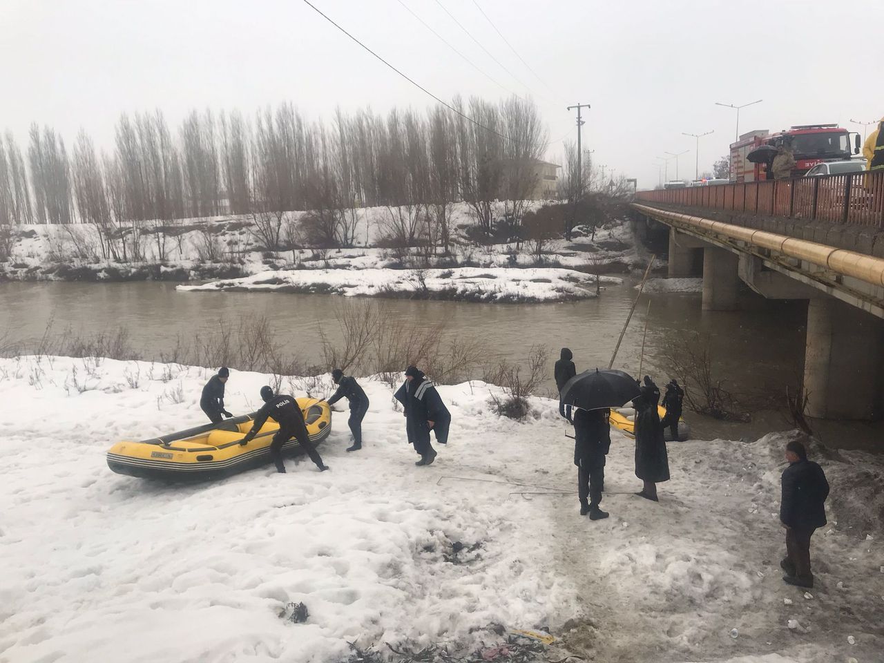 Karasu Nehri'ne düşen 17 yaşındaki Yağmur, 13 gün sonra bulundu 12