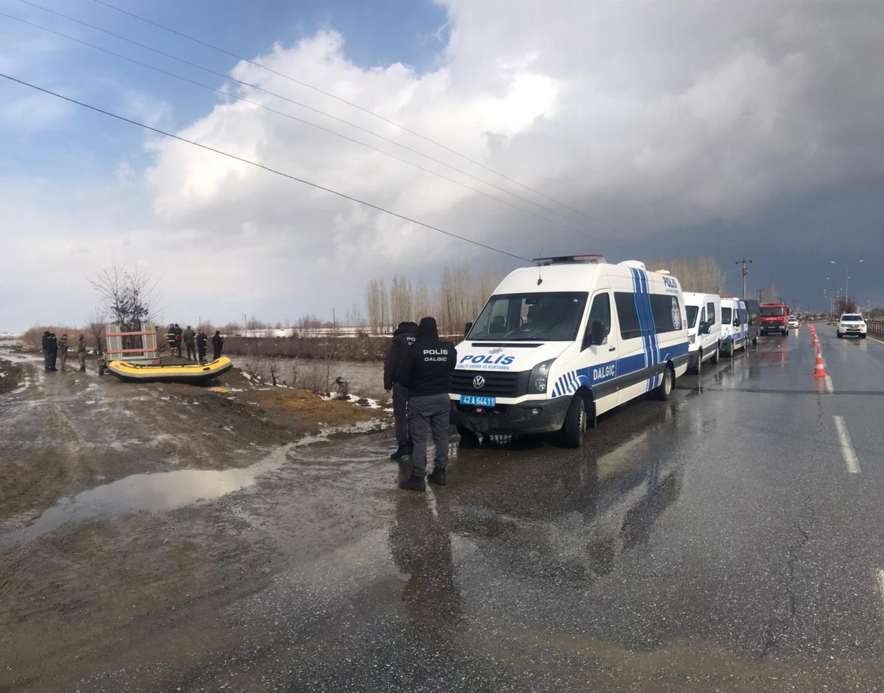 Karasu Nehri'ne düşen 17 yaşındaki Yağmur, 13 gün sonra bulundu 17