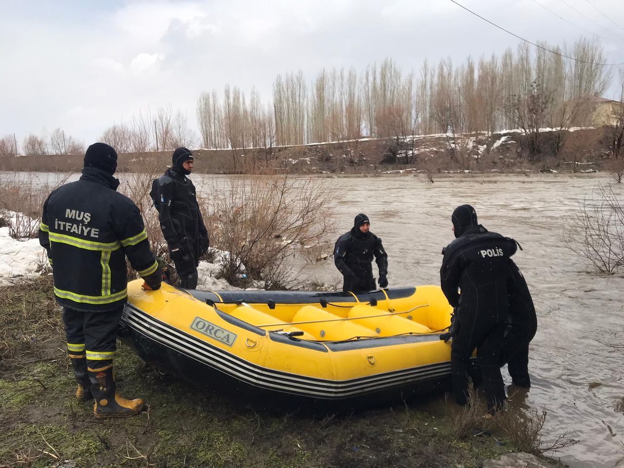 Karasu Nehri'ne düşen 17 yaşındaki Yağmur, 13 gün sonra bulundu 21