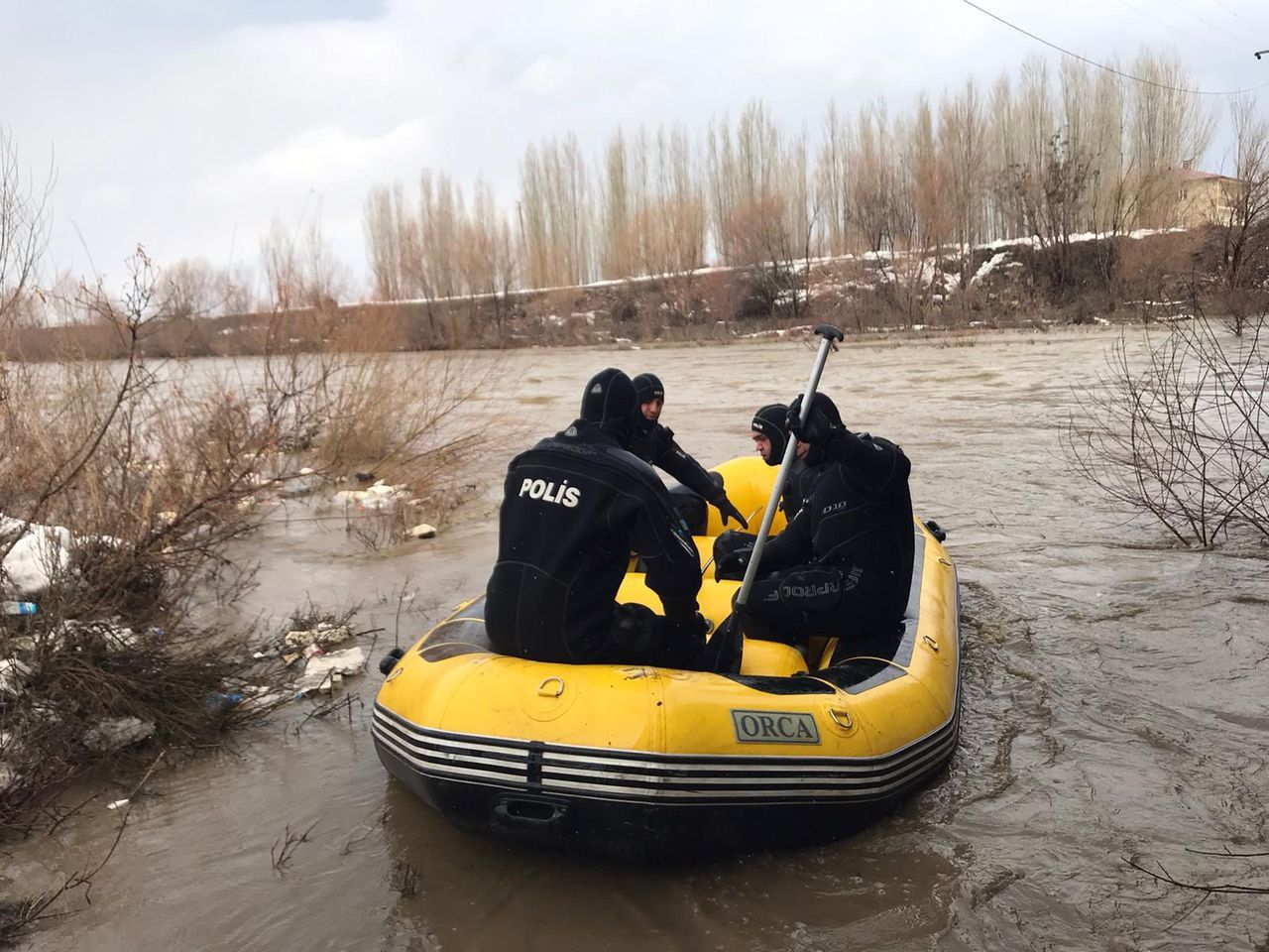 Karasu Nehri'ne düşen 17 yaşındaki Yağmur, 13 gün sonra bulundu 19