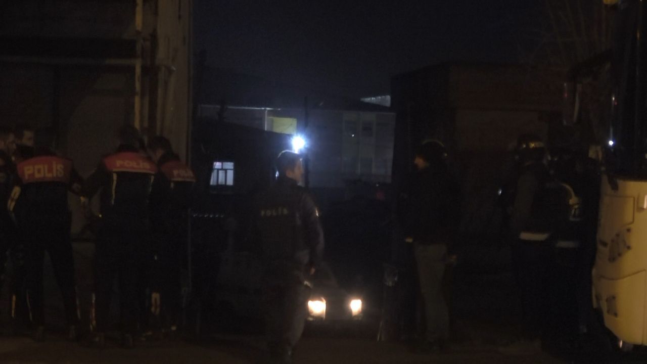 Kız kaçırma kavgasında korkunç anlar! 10 kişiyi diri diri yakacaklardı 7