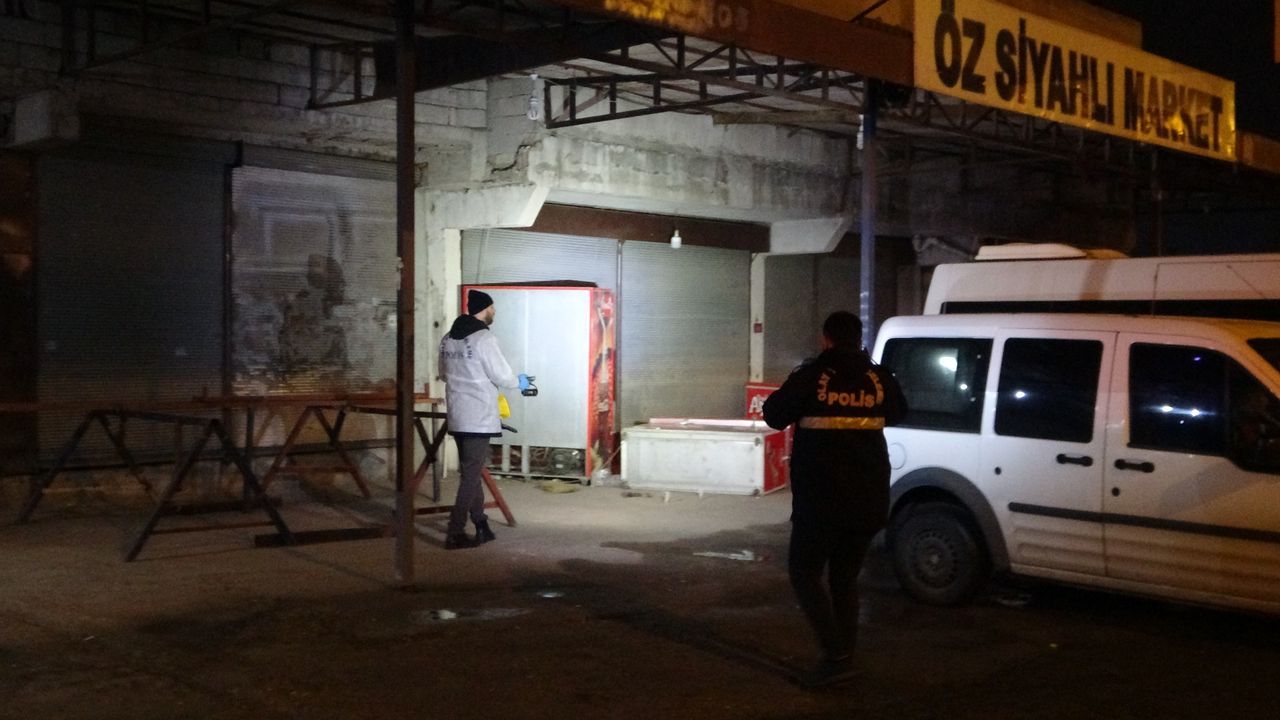 Kız kaçırma kavgasında korkunç anlar! 10 kişiyi diri diri yakacaklardı 9