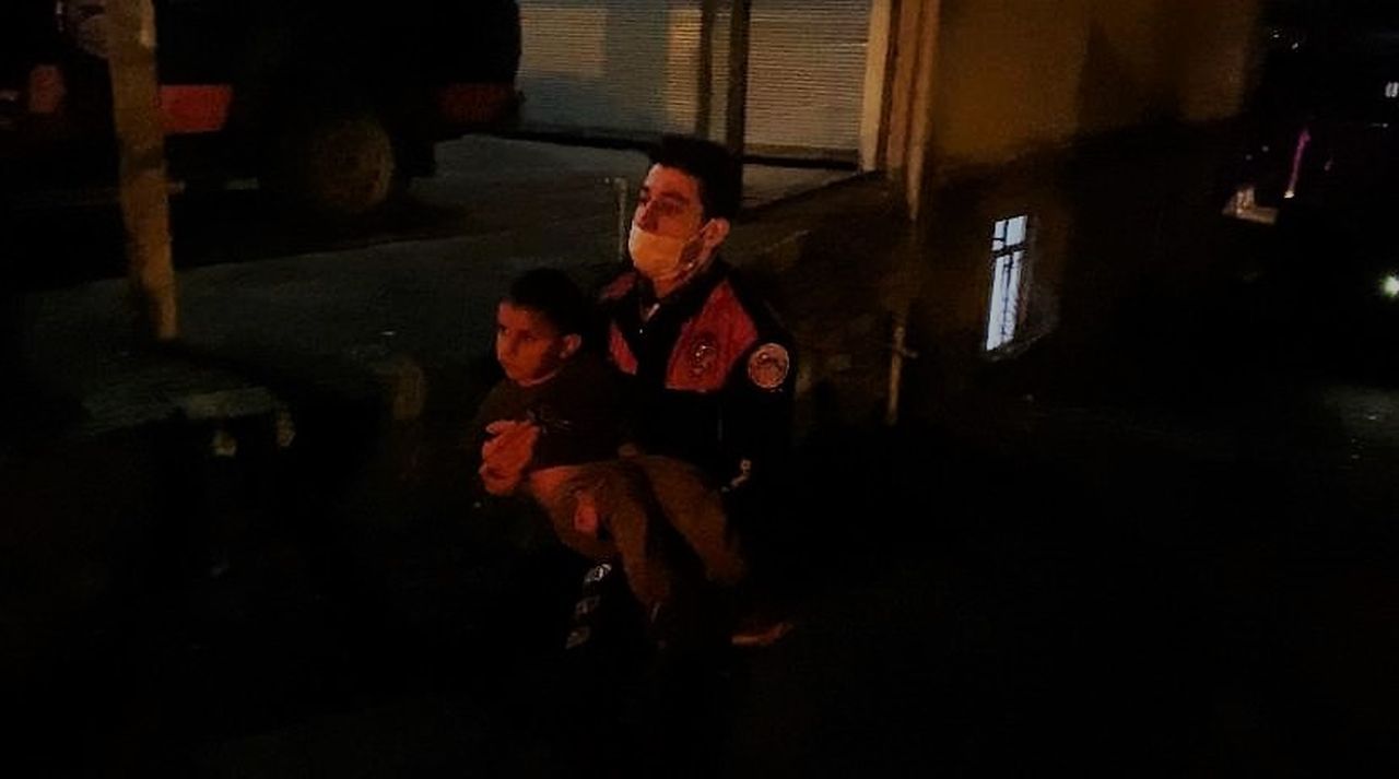 Kız kaçırma kavgasında korkunç anlar! 10 kişiyi diri diri yakacaklardı 1