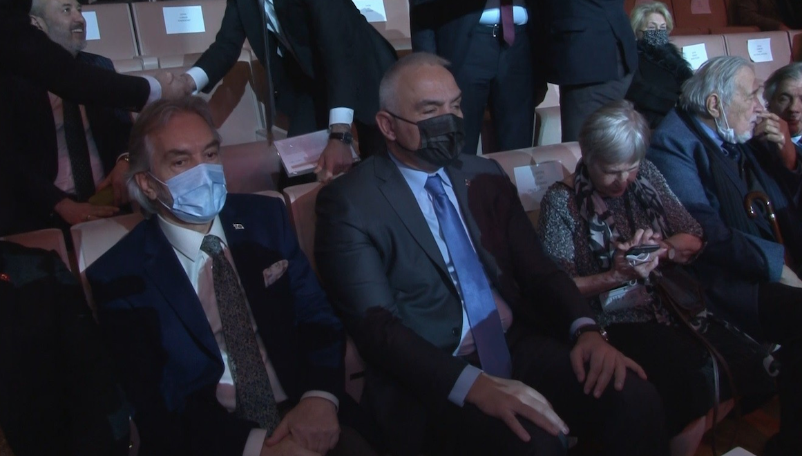 İstanbul Uluslararası Yayıncılık Haftası ödülleri sahiplerini buldu 14