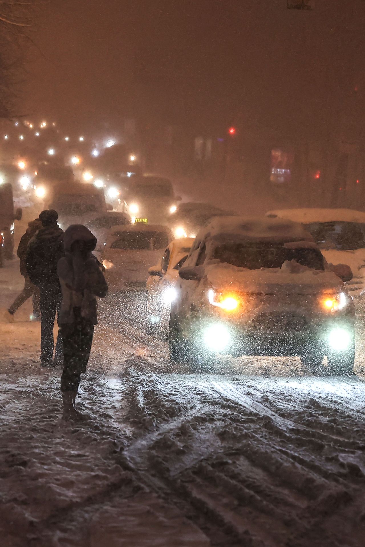 İstanbul'da kar etkisini artırarak devam ediyor! İşte kar manzaraları... 11