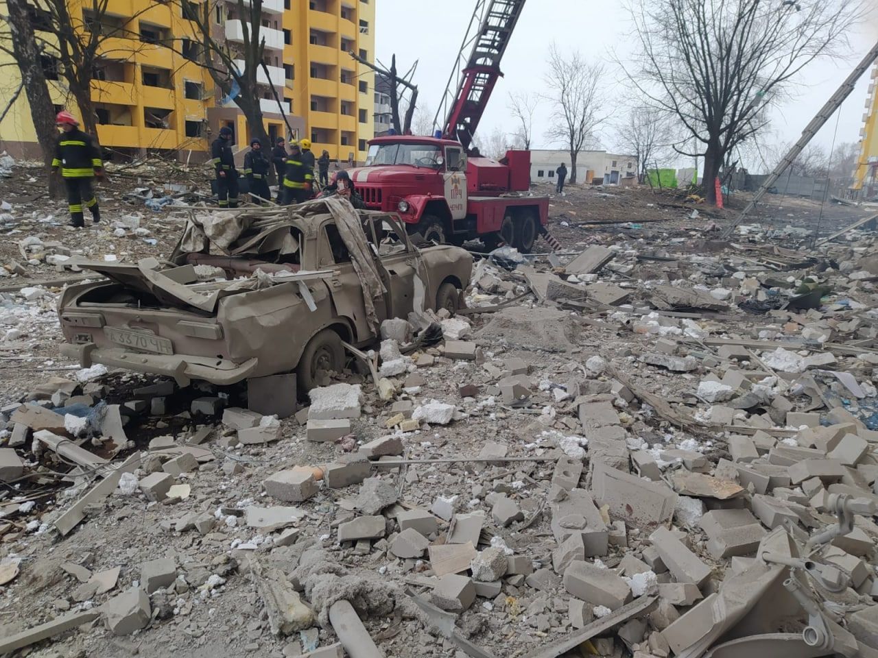 Mariupol’de Rus bombardımanı! 2 bin 187 kişi hayatını kaybetti 4