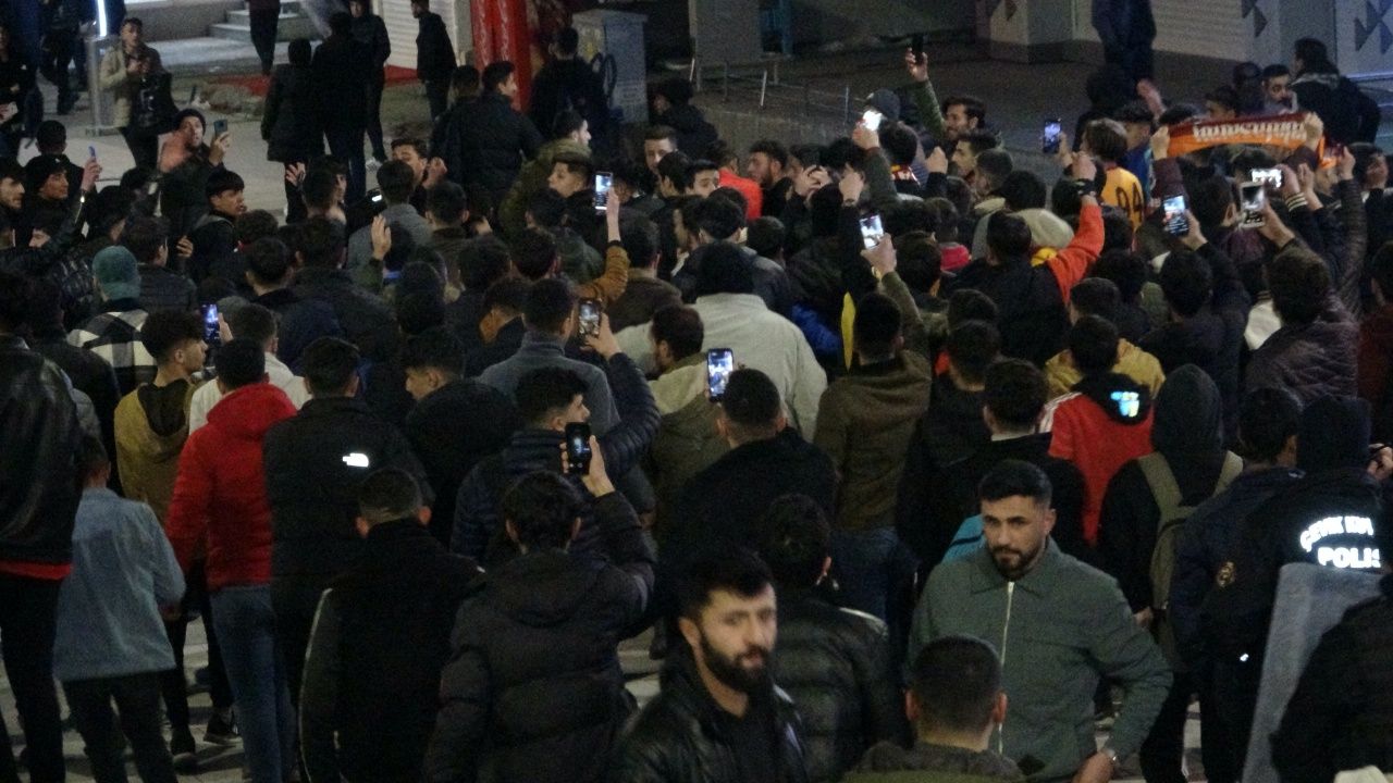 Van’da Galatasaray ve Beşiktaş kavgası! 6