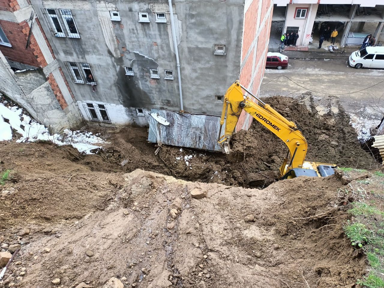 Ordu’da heyelan! Boşaltılan daire sayısı 51’e çıktı 6