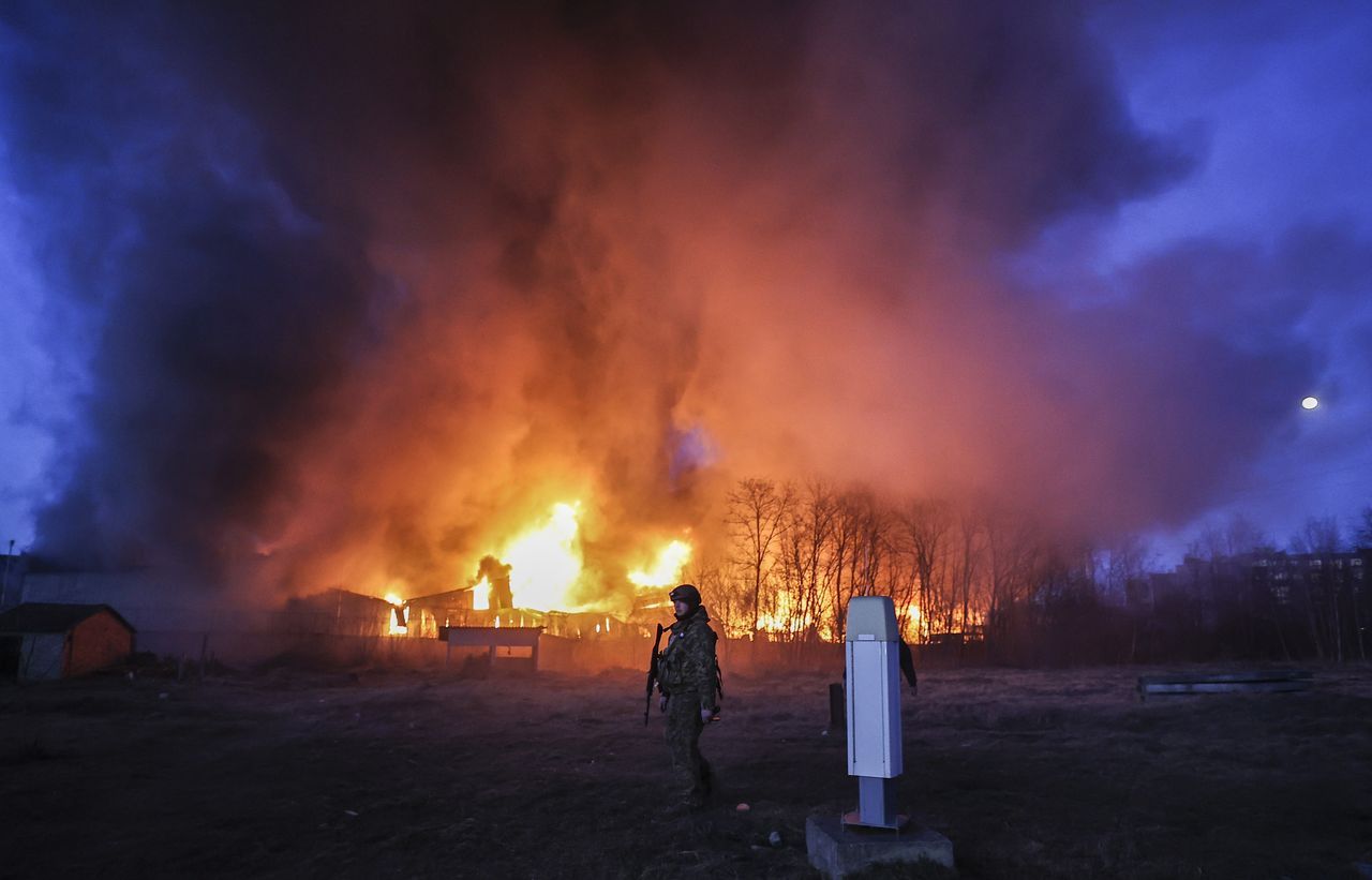 Rus ordusu, Ukrayna'nın başkenti Kiev'i hedef aldı! 12