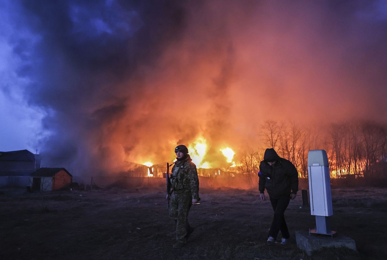 Rus ordusu, Ukrayna'nın başkenti Kiev'i hedef aldı! 14