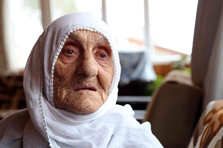 Çanakkale Savaşı gazisinin 110 yaşındaki eşi Güllü nineden duygulandıran sözler: Yalınayak savaşmışlar... 4