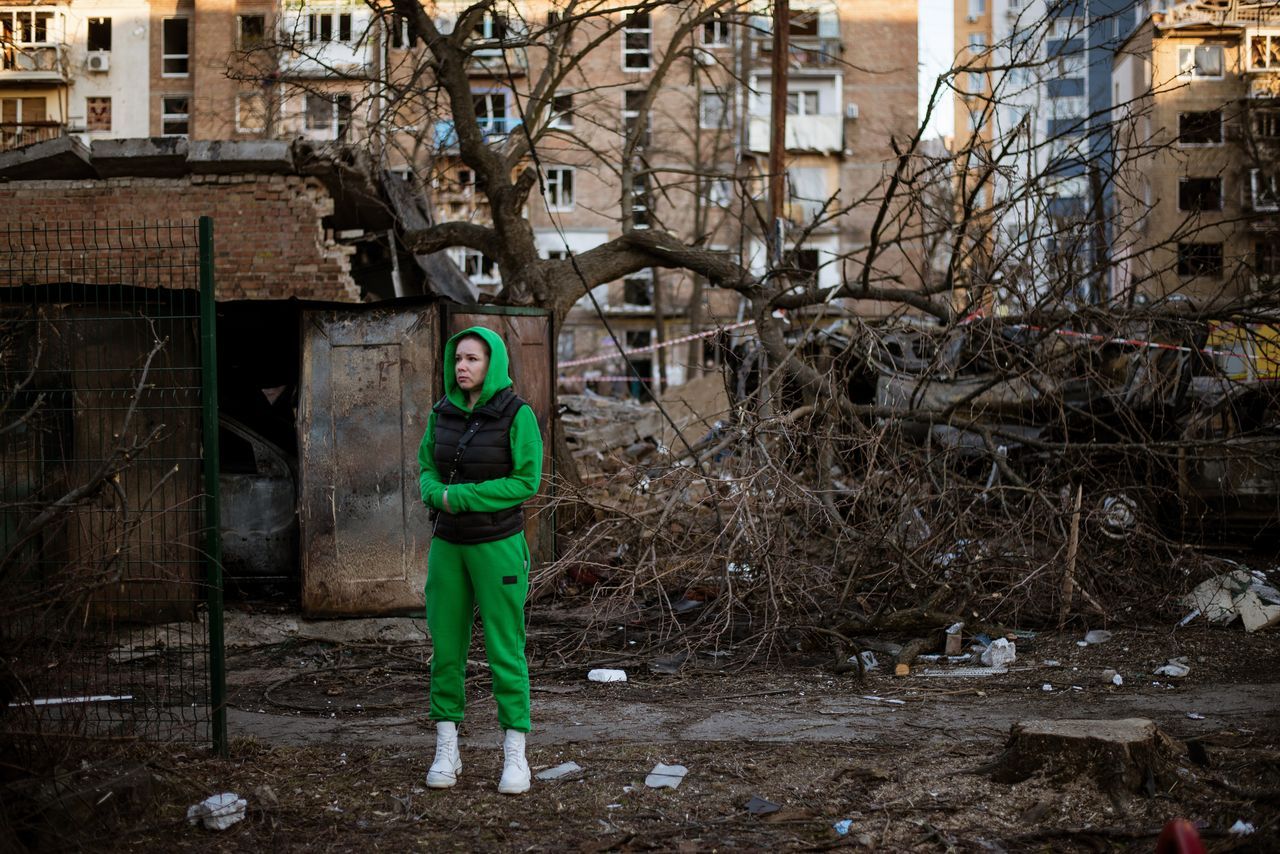 Rusya, Kiev'de sivilleri hedef aldı! Ölü ve yaralılar var 18