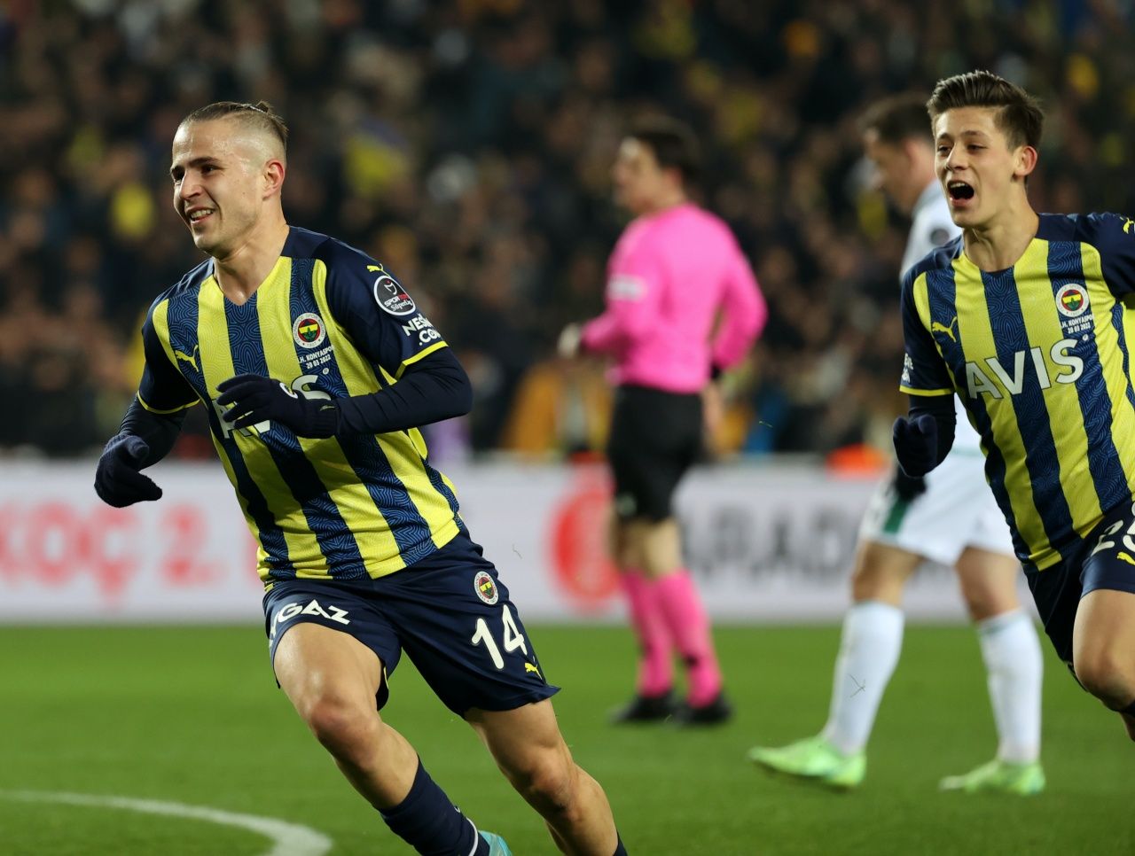 SON DAKİKA... Dimitris Pelkas'tan Benzama'lı performans değerlendirmesi 4