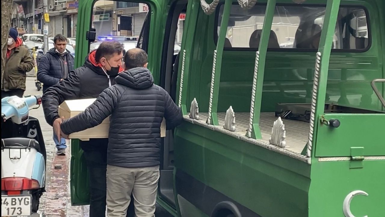 Şişli'de kahreden olay: 4 aylık Kayra bebek yatağında ölü bulundu! 1