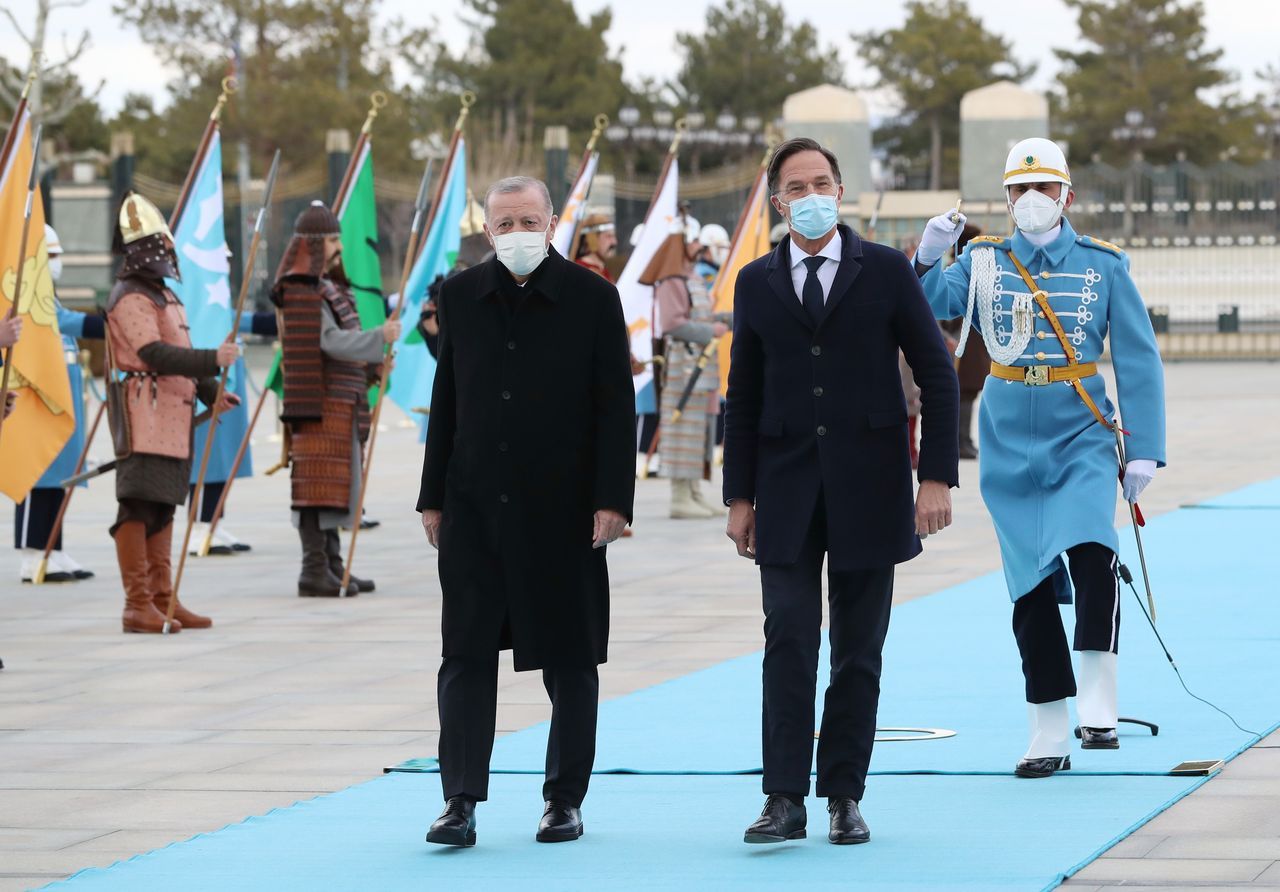 Cumhurbaşkanı Erdoğan, Hollanda Başbakanı Rutte’yi resmi törenle karşıladı 4