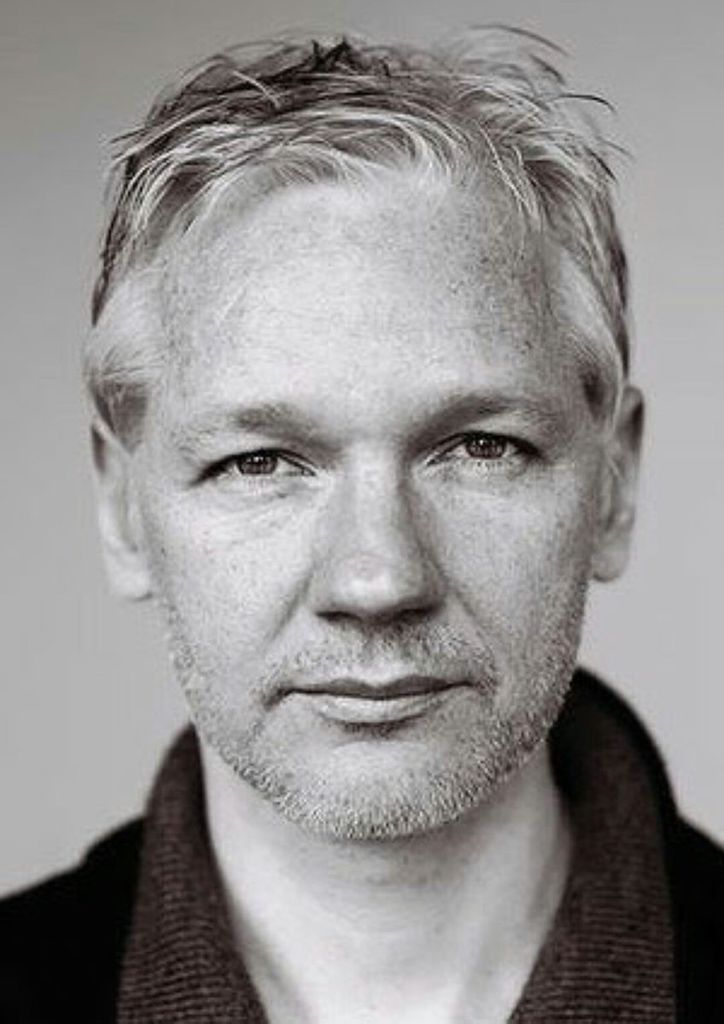 WikiLeaks'in kurucusu Julian Assange hapishanede evlendi 7