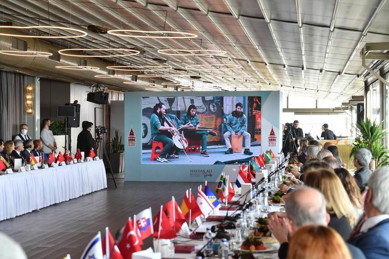 48 ülkenin diplomatik temsilcisi Beyoğlu’nda buluştu 2