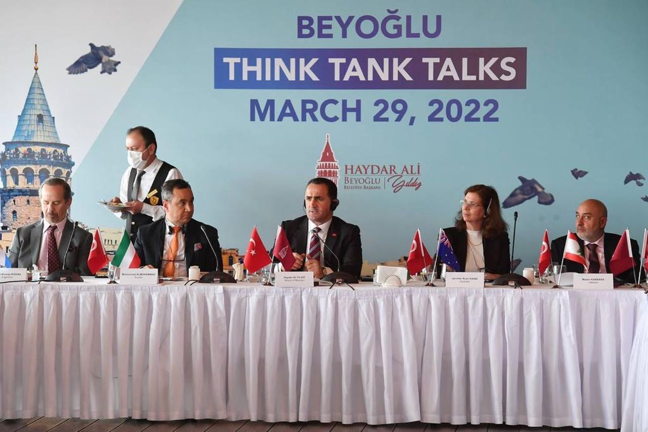 48 ülkenin diplomatik temsilcisi Beyoğlu’nda buluştu 6