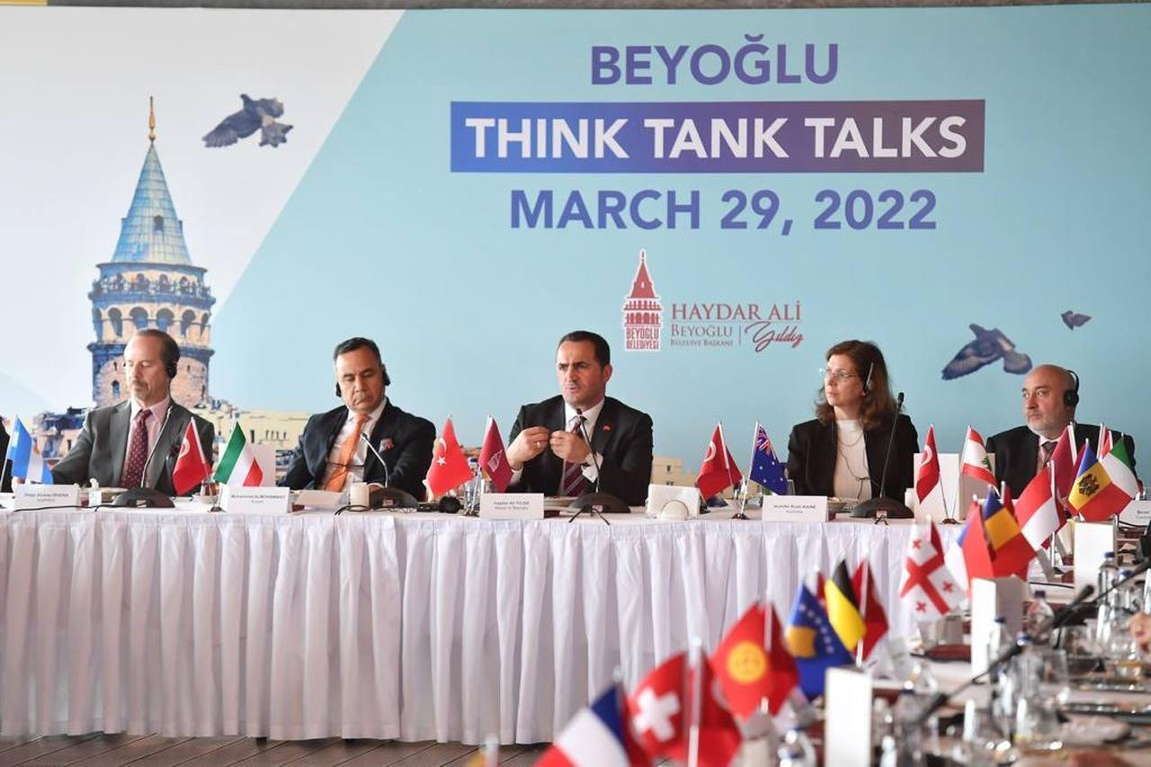 48 ülkenin diplomatik temsilcisi Beyoğlu’nda buluştu 3