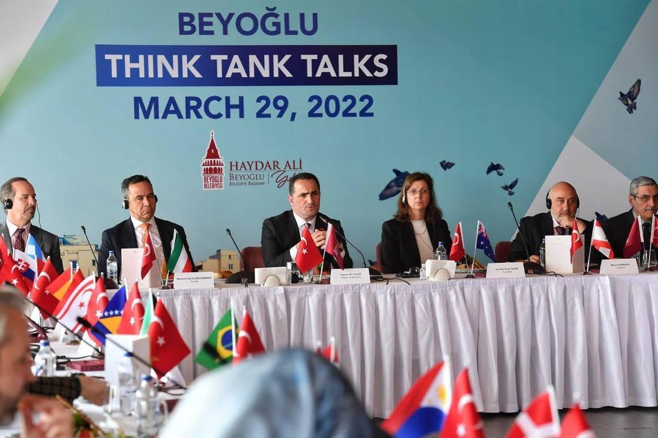 48 ülkenin diplomatik temsilcisi Beyoğlu’nda buluştu 1