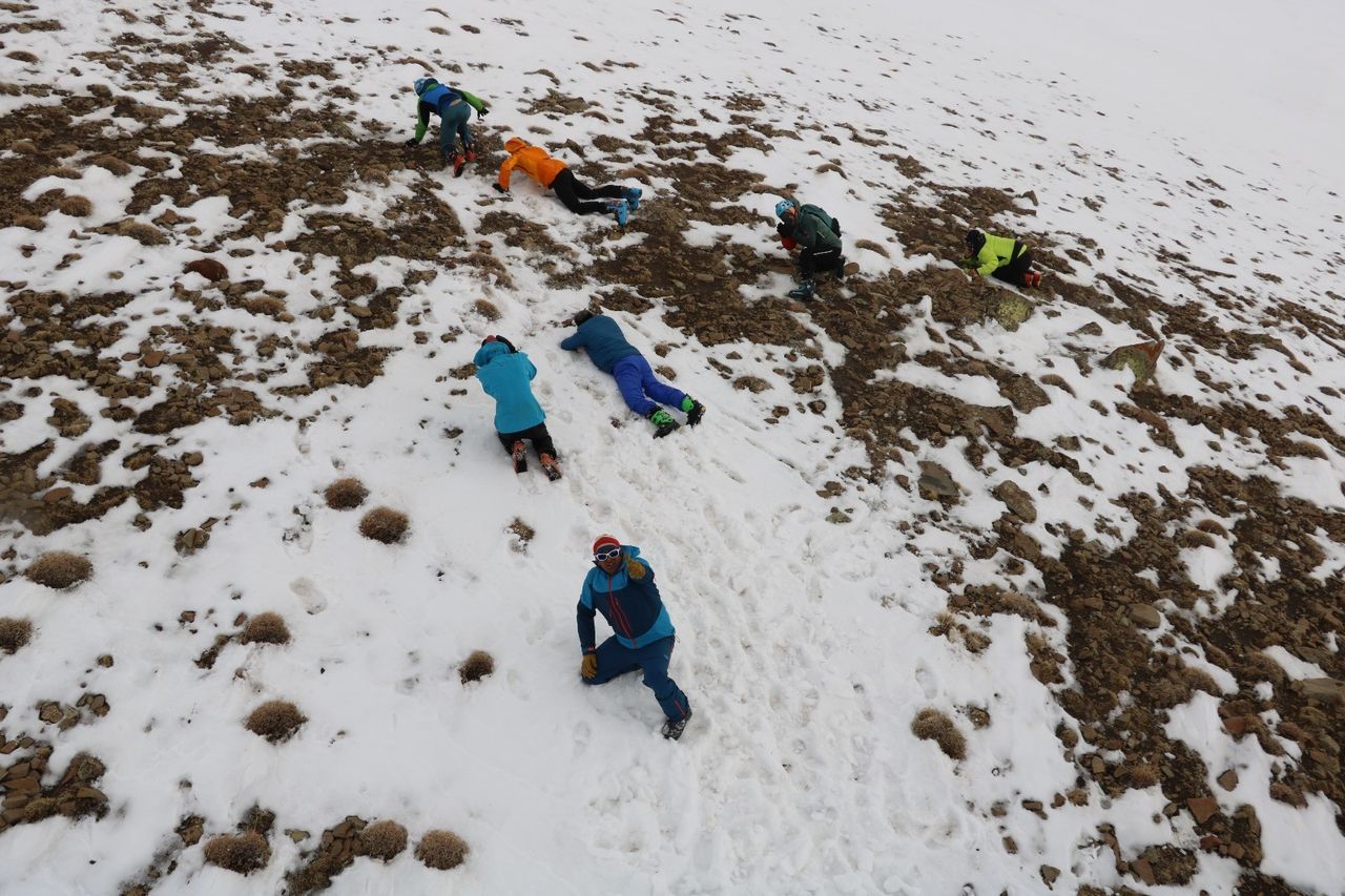 İtalyan turist kayarken çığ altında kaldı 4