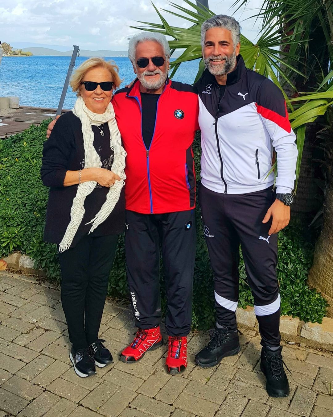Oğlu Theo şarkıcı Fedon'un kopyası! Baba oğulun fotoğrafları sosyal medyayı salladı 3