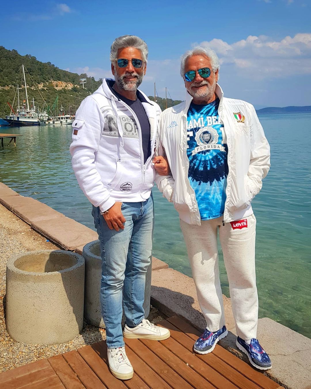 Oğlu Theo şarkıcı Fedon'un kopyası! Baba oğulun fotoğrafları sosyal medyayı salladı 7
