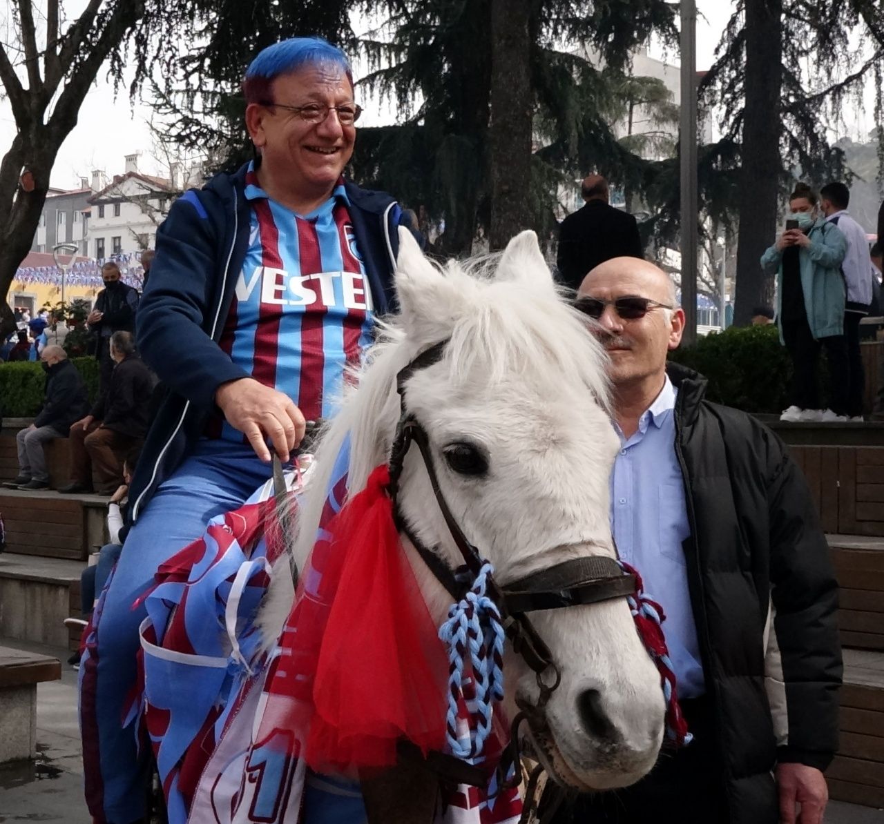 Beşiktaş maçı öncesi Trabzon'dan insan manzaraları... Heyecan büyük 2