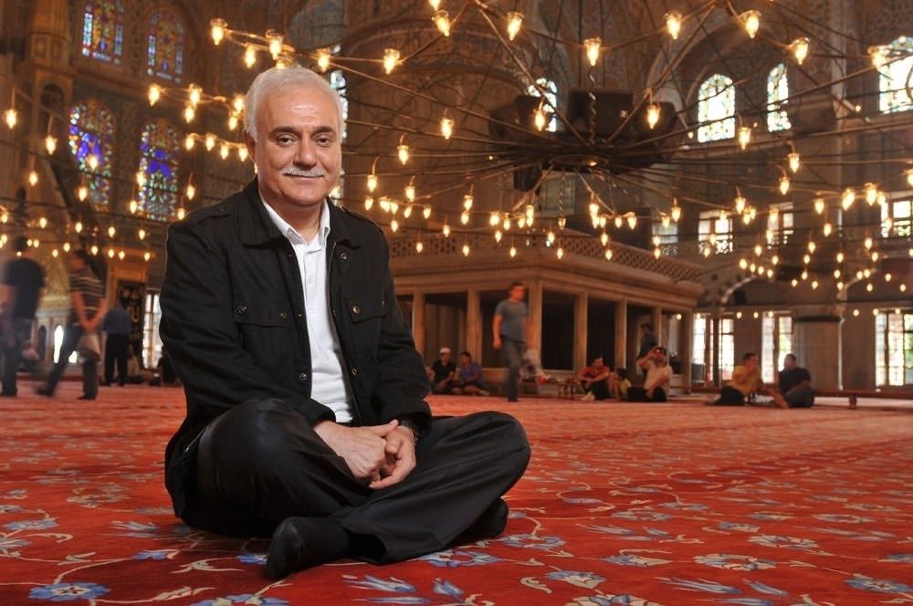 Nihat Hatipoğlu'nun Canlı Yayında Sabrı Taştı! İzleyicisini Azarladı! 2