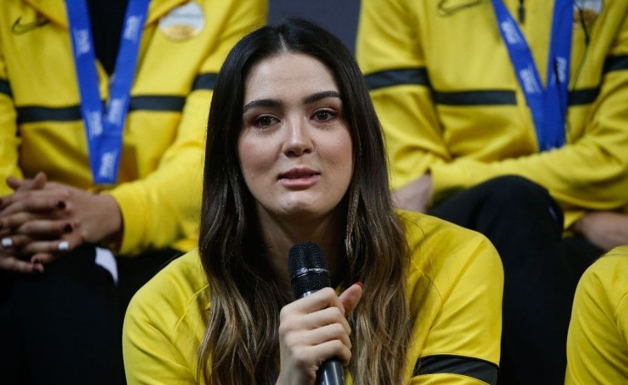 Zehra Güneş'in Yeni İmajı Herkesi Heyecanlandırdı! 10