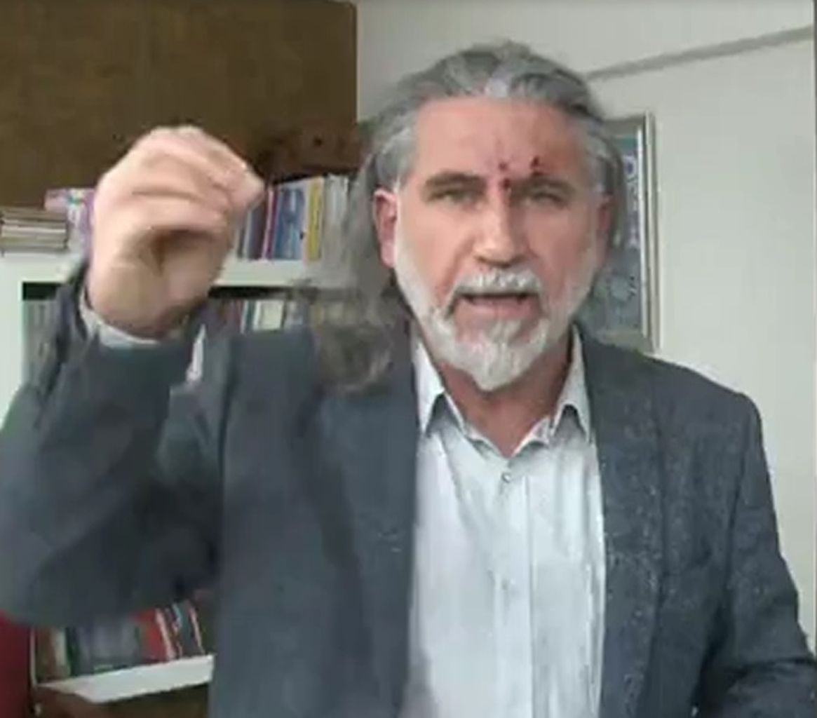 MHP'den istifa eden iş insanı Sedat Kılınç stüdyoda saldırıya uğradı 3