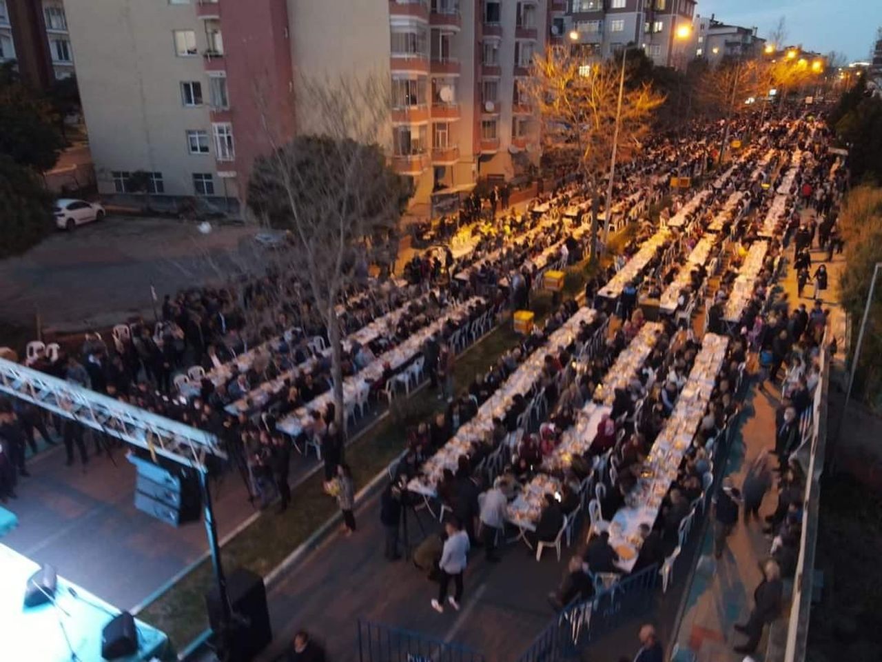 Tekirdağ'da 5 bin kişi aynı iftar sofrasında buluştu 2