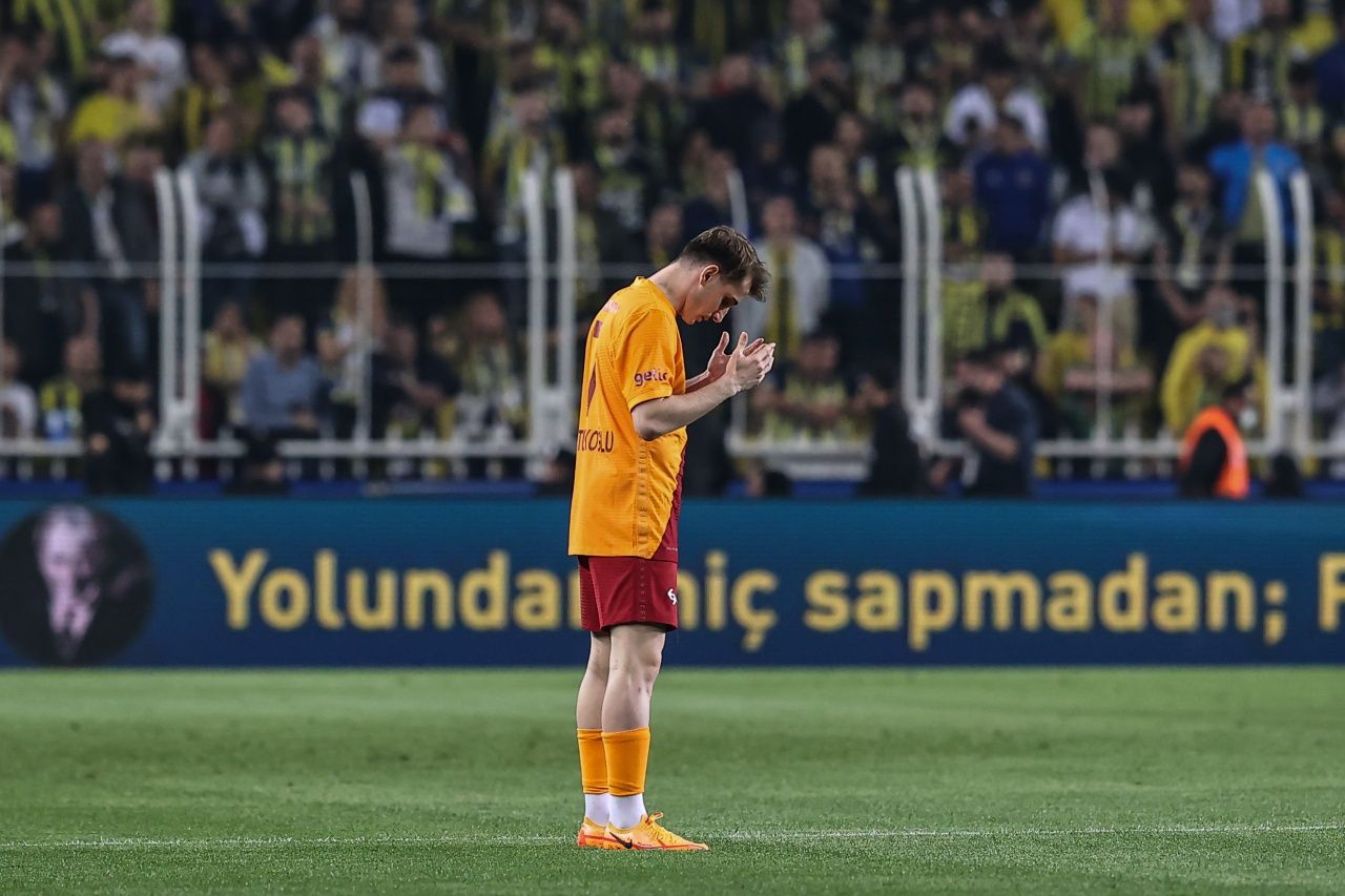 Miha Zajc, Fenerbahçe - Galatasaray derbisinde kariyer rekoru kırdı 6