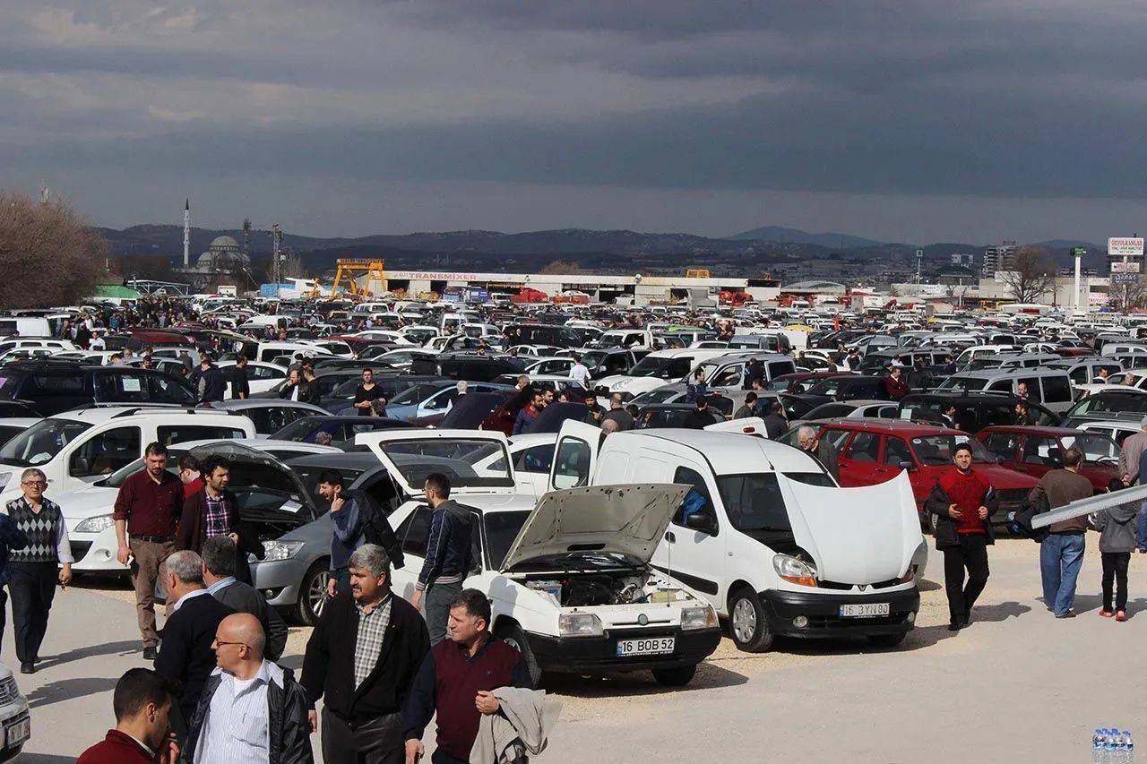 İkinci El Araçta Hareketlilik Artıyor! Fiyatların Düşmesi Ona Bağlı! İkinci El Oto'da Son Durum 3