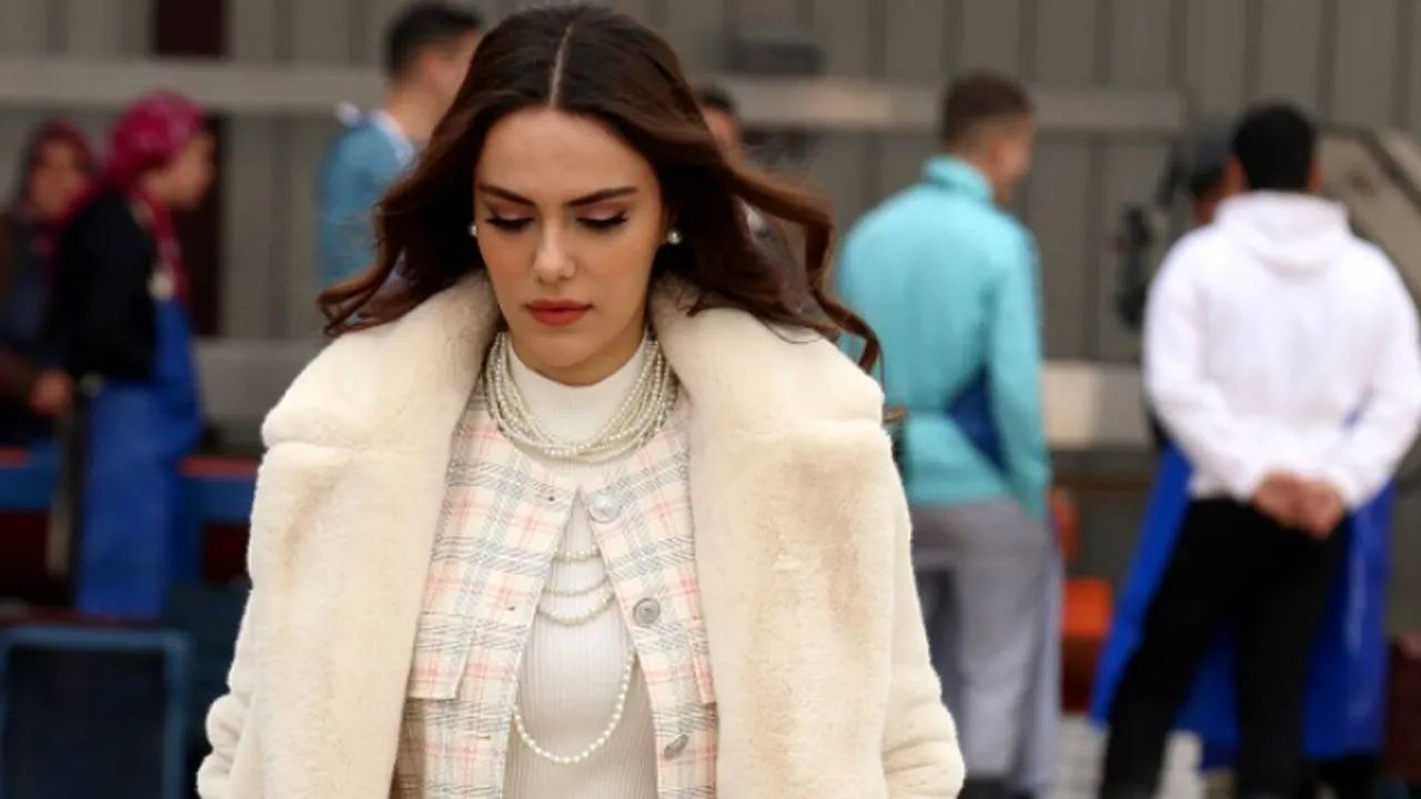 Üç Kız Kardeş Dizisinden Çok Kötü Haber Var! Yeni Bölüm Öncesi Kafalar Karıştı! 6