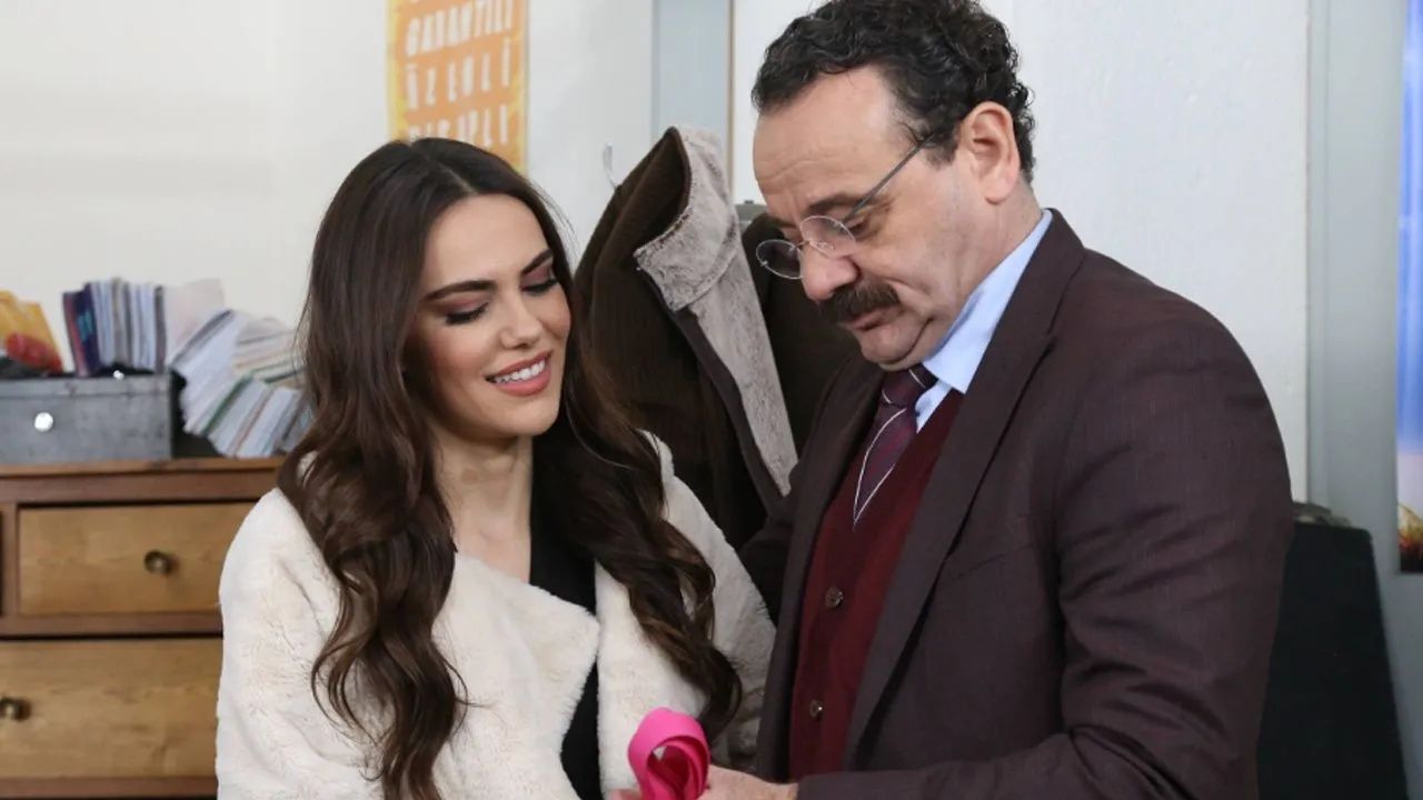 Üç Kız Kardeş Dizisinden Çok Kötü Haber Var! Yeni Bölüm Öncesi Kafalar Karıştı! 13