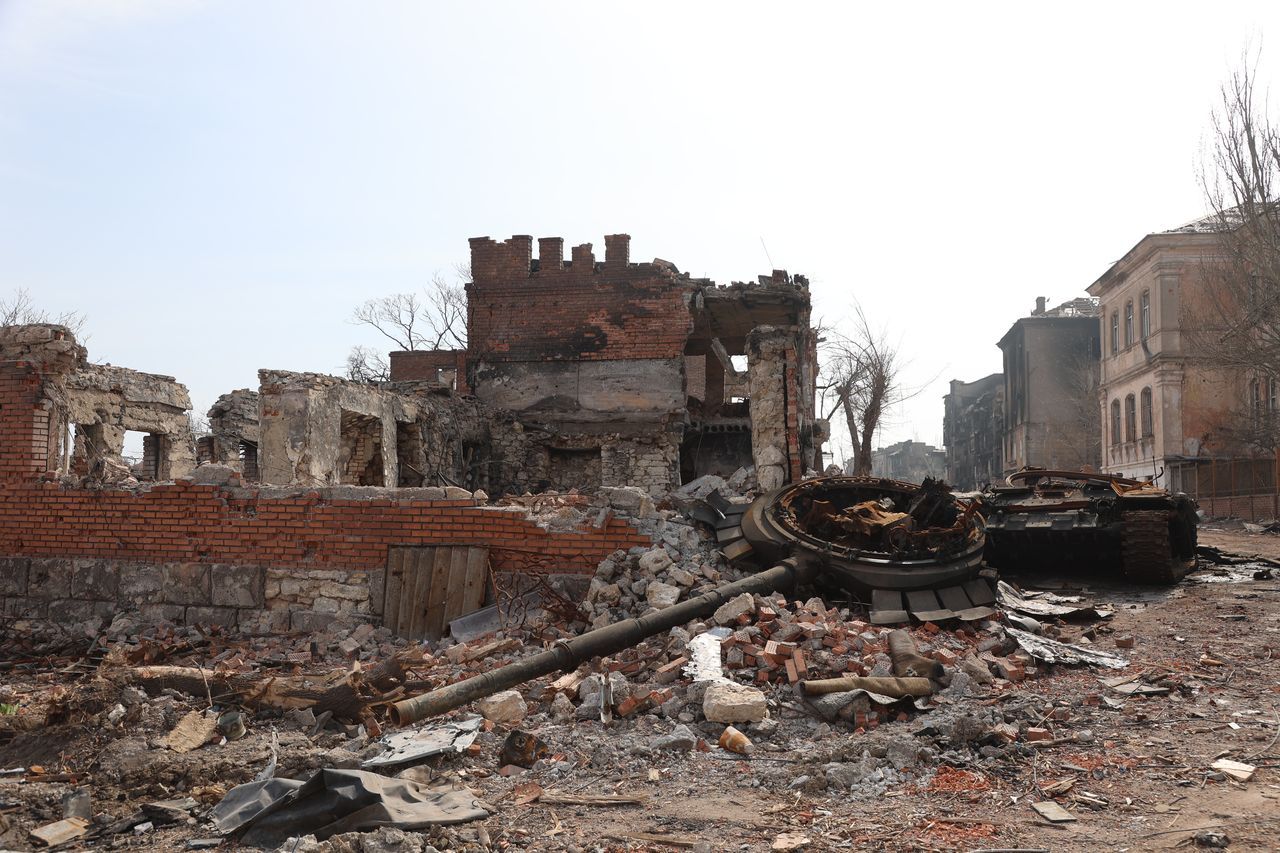Rusya ölüm yağdırıyor! Ukrayna'nın Mariupol şehrindeki sivil can kaybı 22 bine ulaştı 11