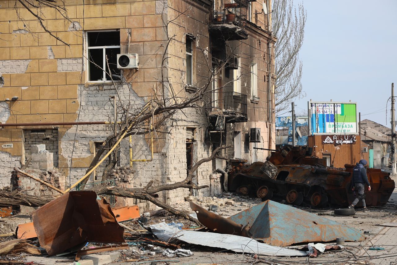 Rusya ölüm yağdırıyor! Ukrayna'nın Mariupol şehrindeki sivil can kaybı 22 bine ulaştı 15