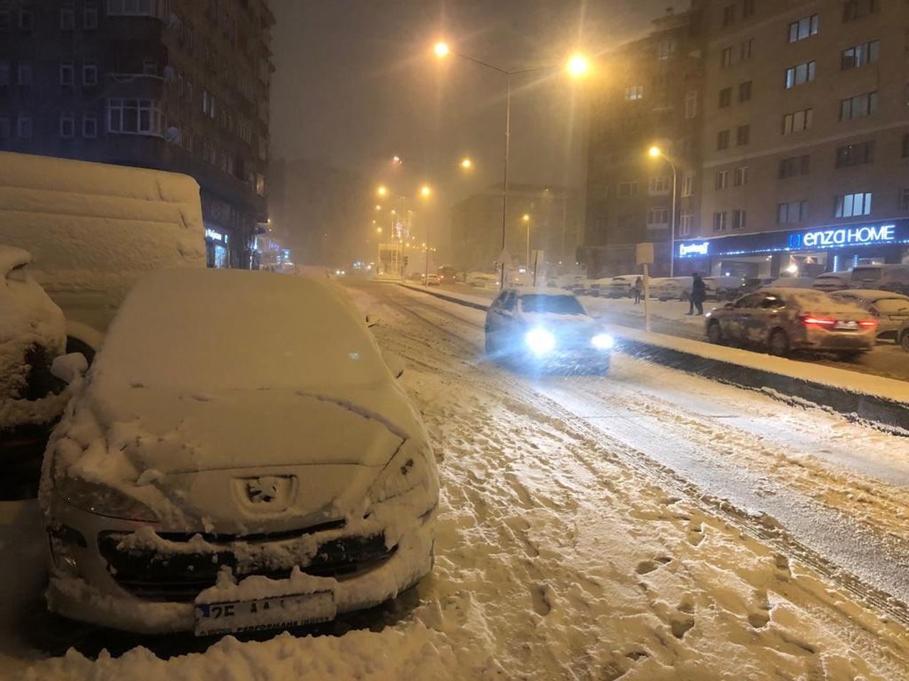 Nisan ayında birçok il kar yağışına teslim oldu 1