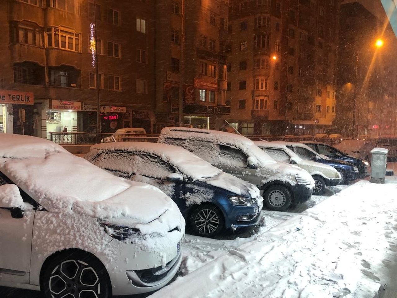 Nisan ayında birçok il kar yağışına teslim oldu 2