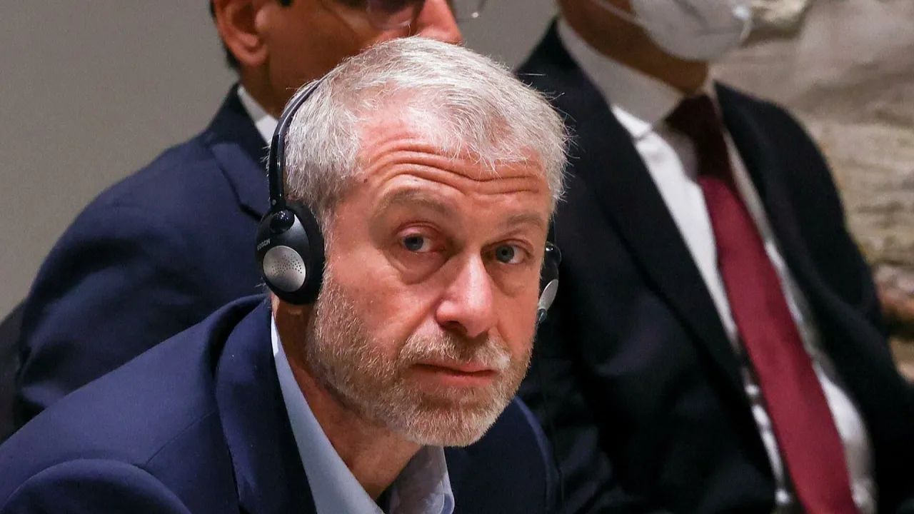 Rus milyarder Abramovich'in 7 milyar dolardan fazla varlığı donduruldu 2