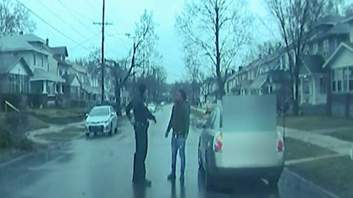 ABD'de bir George Floyd vakası daha: Polis, siyahi genci başından vurarak öldürdü! 5