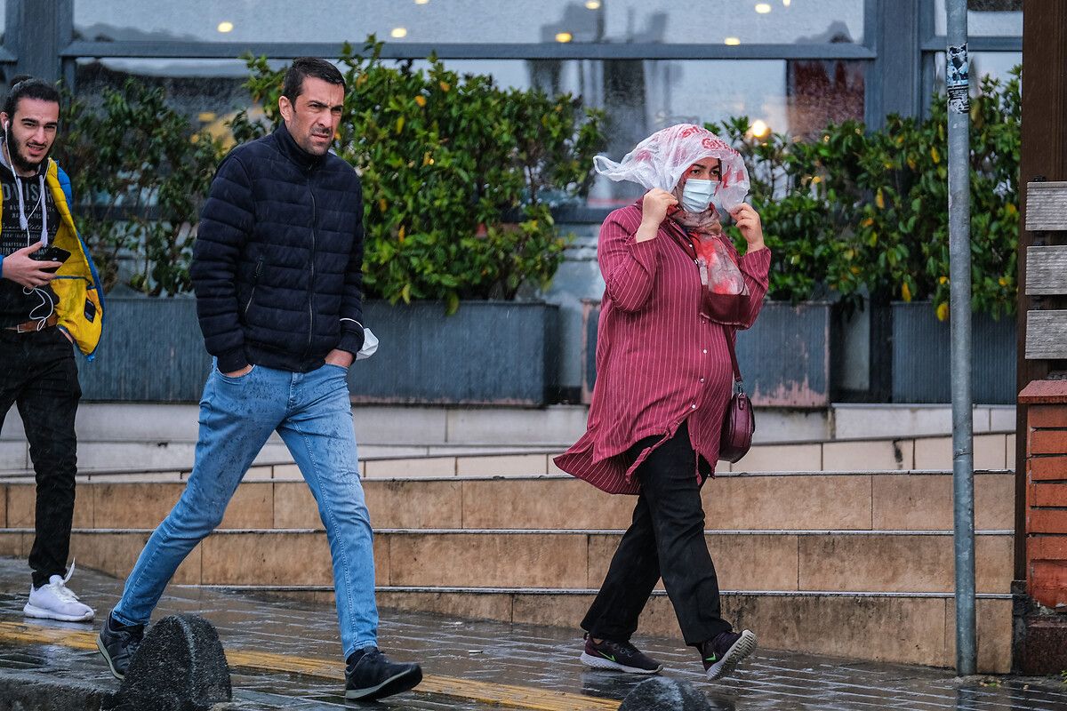 Türkiye'yi bugün bulutlu bir hava bekliyor: Sıcaklıklar 4 derece artacak! 6