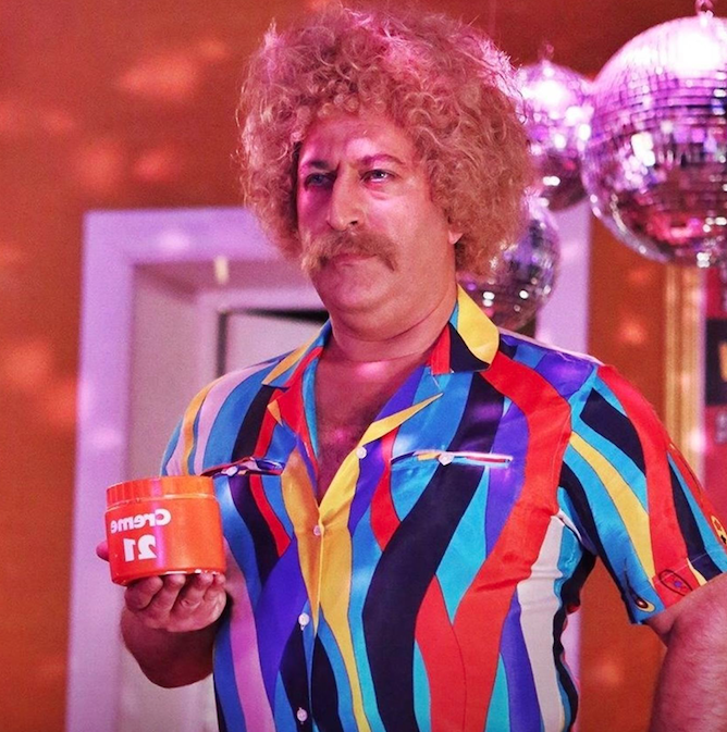 Netflix, Cem Yılmaz'ın yazıp yönettiği 'Erşan Kuneri' filminin yayın tarihini açıkladı 3