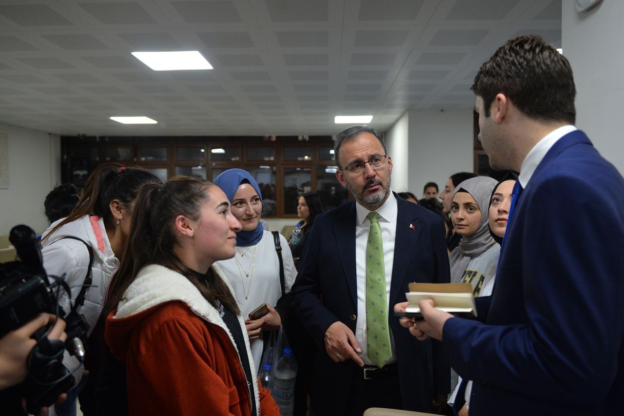 Gençlik ve Spor Bakanı Kasapoğlu, Tunceli ve Elazığ'da gençlerle buluştu 10