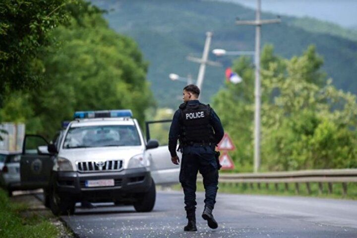 Kosova polisine Sırbistan sınırında dört ciddi saldırı: Vatandaşların korkutulması amacıyla yapıldı! 11