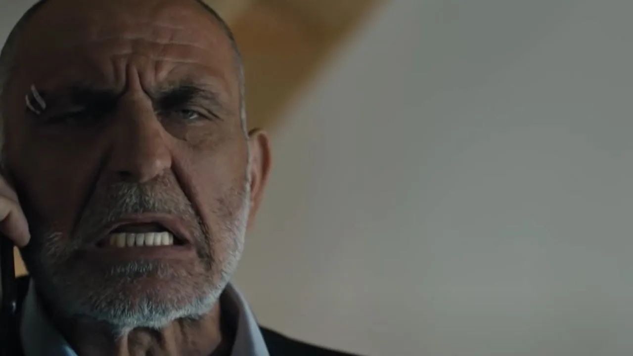 Teşkilat Dizisinde Ayrılıklar Bitmiyor! Ezgi Eyüboğlu'ndan Sonra Bir Başrol Veda Ediyor! 13