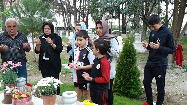 Sokak köpekleri yüzünden ölüme koşmuştu: Mahra'nın mezarı başında en acı doğum günü... 13