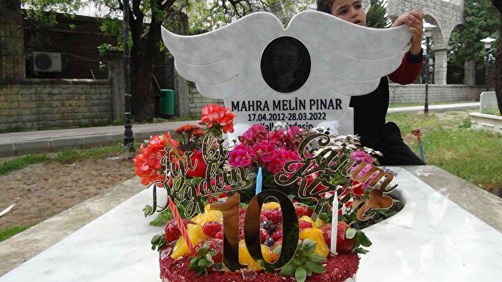 Sokak köpekleri yüzünden ölüme koşmuştu: Mahra'nın mezarı başında en acı doğum günü... 15
